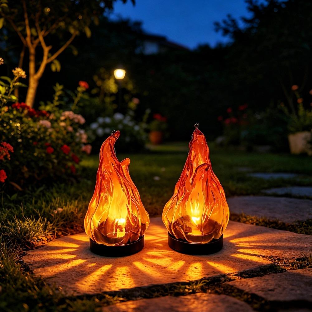 Solar Flame Hanging Lantern Li - Solar Garden Light 评论和价格